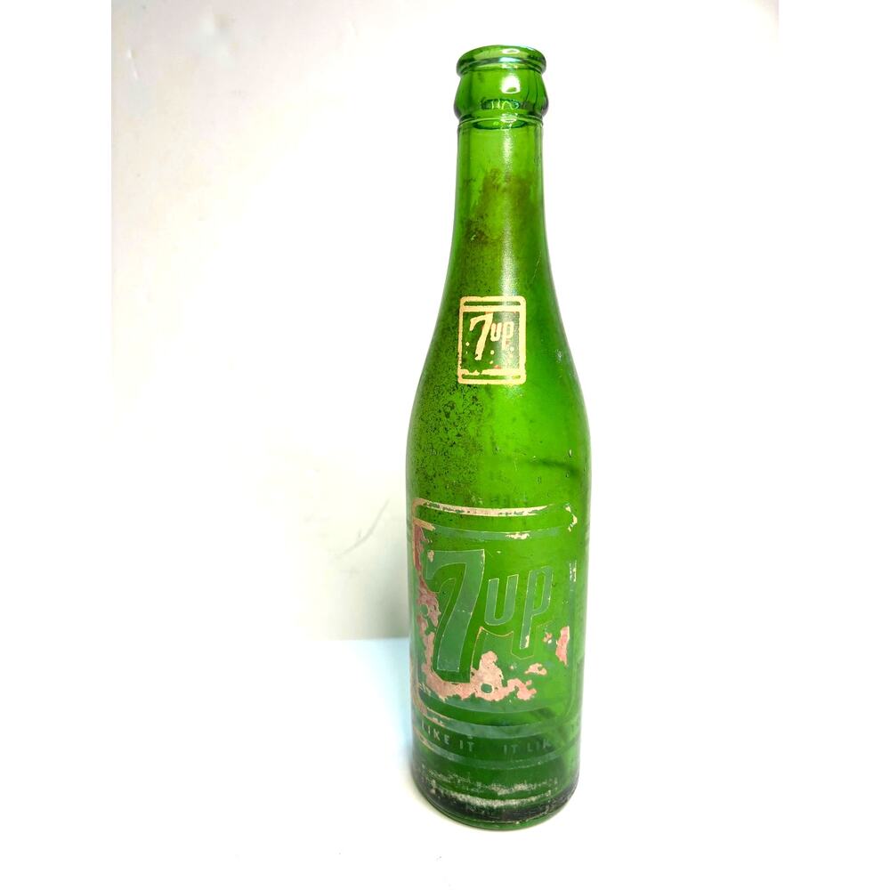 Vintage 1960s 7 Up Glass Bottle Duraglas Soda Pop Advertising Collectible